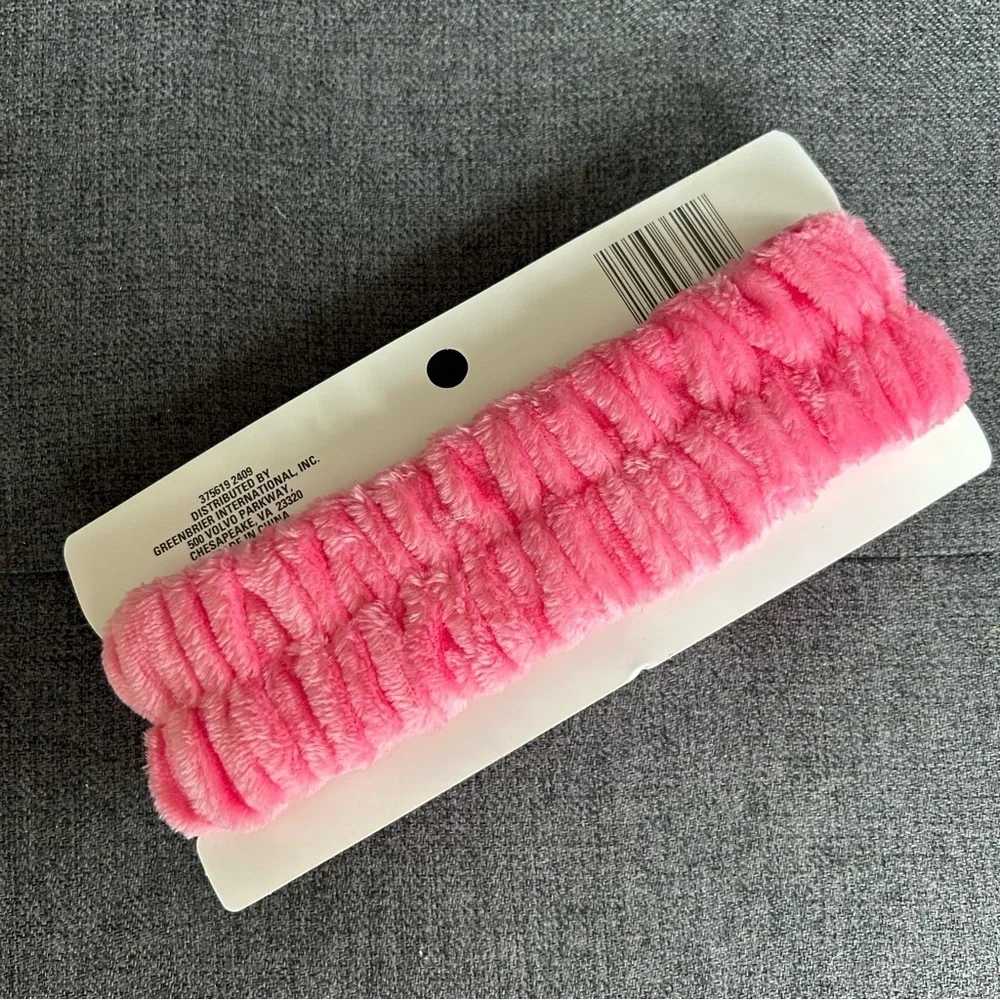 Soft, Fuzzy Spa Headband with Hearts, Elasticized, Pink, Red